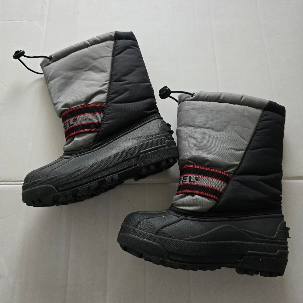 Sorel Kids' Black and Gray Snow Boots - Picture 7 of 9